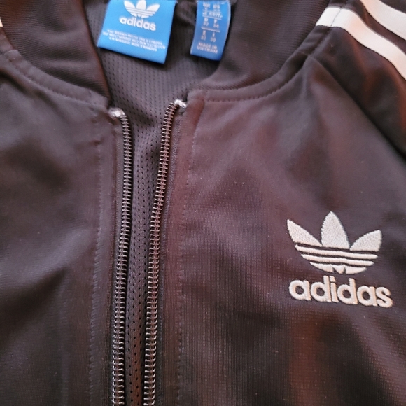 ADIDAS ORIGINALS SUPERGIRL TRACK JACKET - Picture 2 of 8